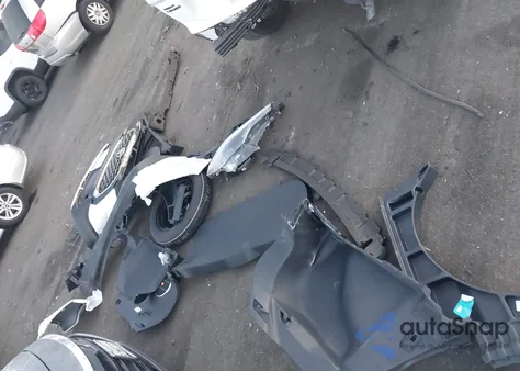 2022 Toyota Corolla Cross Xle from USA, damaged, VIN 7MUDAAAG3NV017515